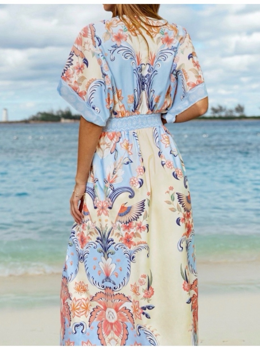 Cupshe Blue and Cream Floral V-Neck Maxi Dress - Picture 3 of 7